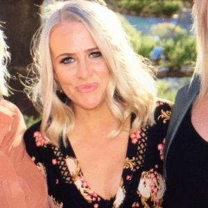 Meet your Posher, Brooke